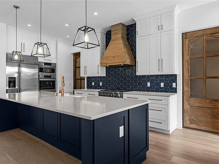 1814 Barker Dr — Photo 12
