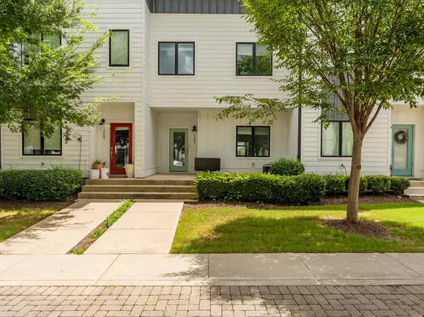 3083 Saint Elmo Ave, Chattanooga, TN 37408