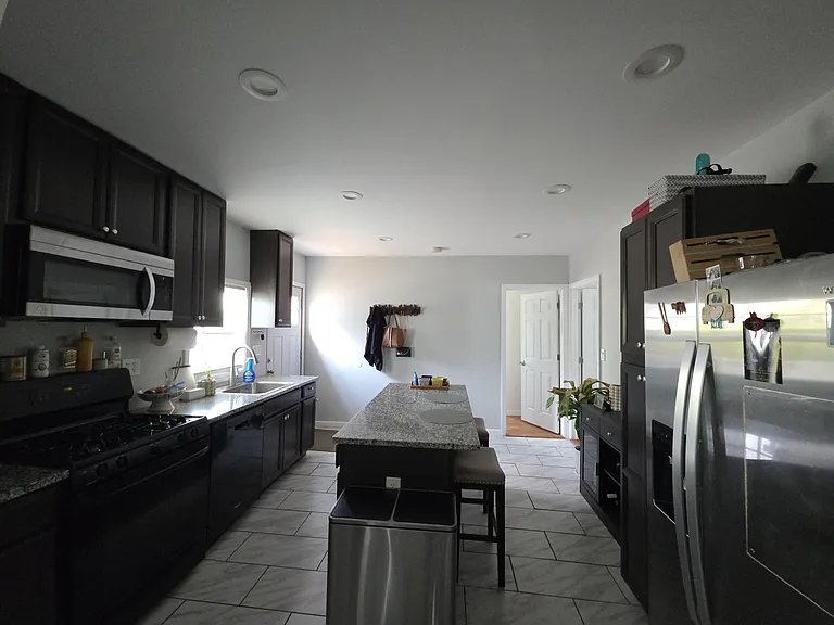23 Cottage Ave — Photo 3
