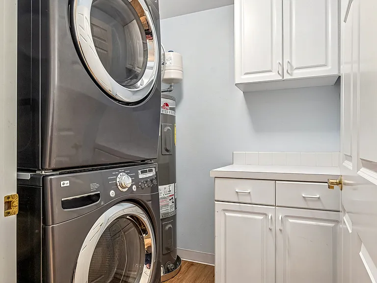 3221 SW Avalon Way #313 — Photo 10