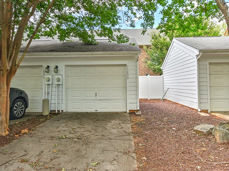 11233 Cedar Walk Ln — Photo 21