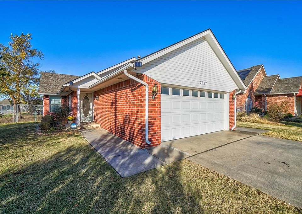 1st image of 3357 Del Aire Pl