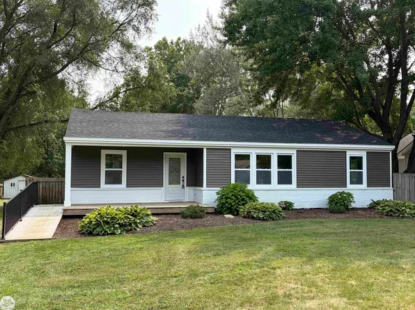 11188 Rhode Dr, Shelby Township, MI 48317