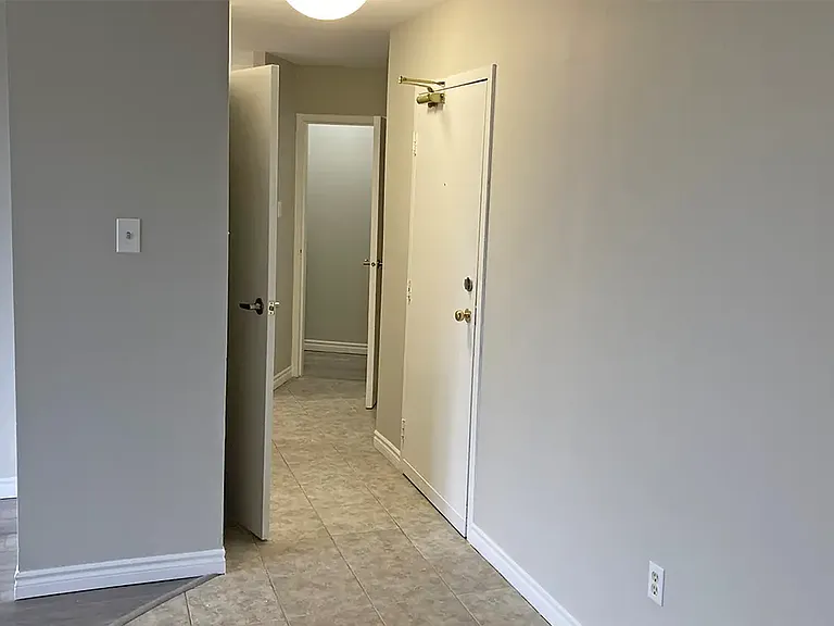 750 Wallace St — Photo 12