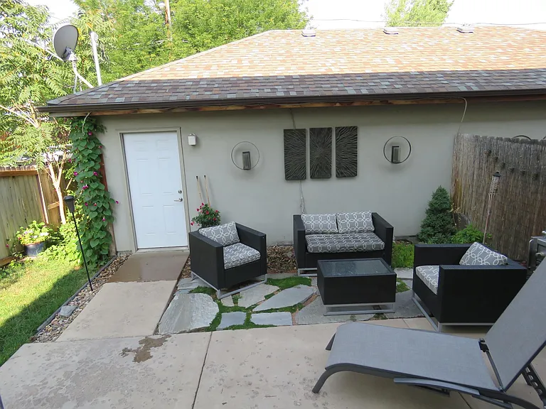 2199 S Sherman St — Photo 12