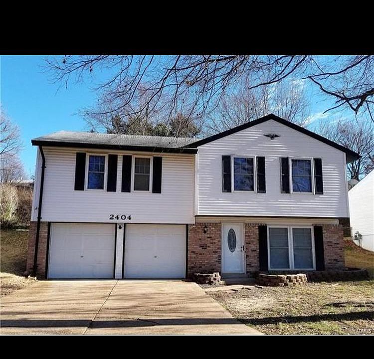 1st image of 2404 Cambridge Rd