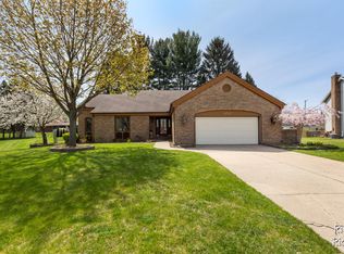 4710 Maple Hollow Ct SE, Kentwood, MI 49508