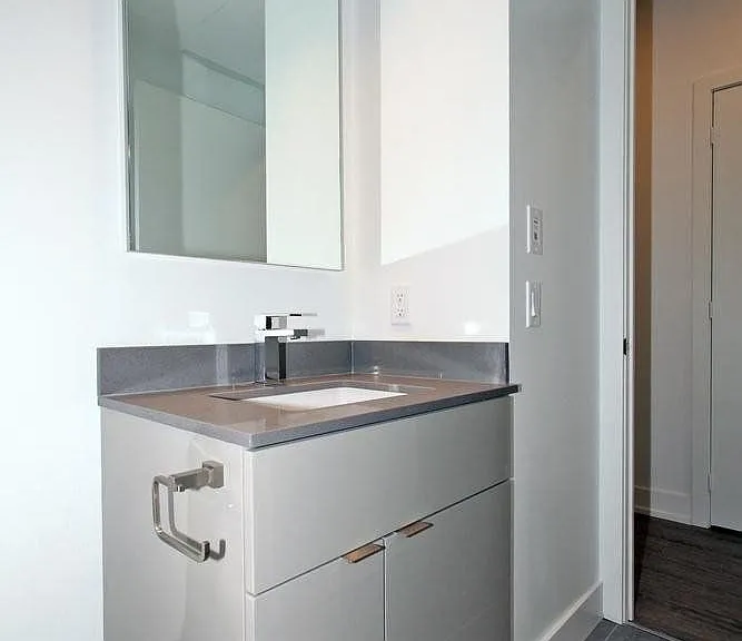 7 Grenville St #2609 — Photo 27