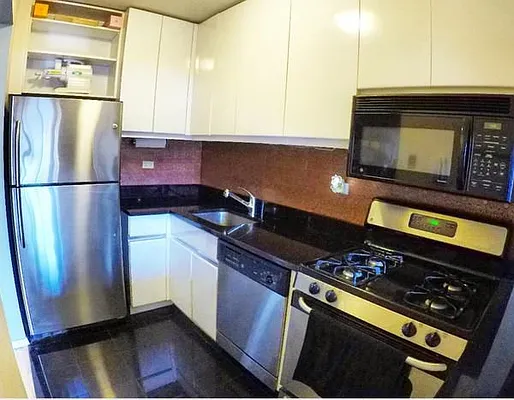 Rented by New York City Apartments | media 10