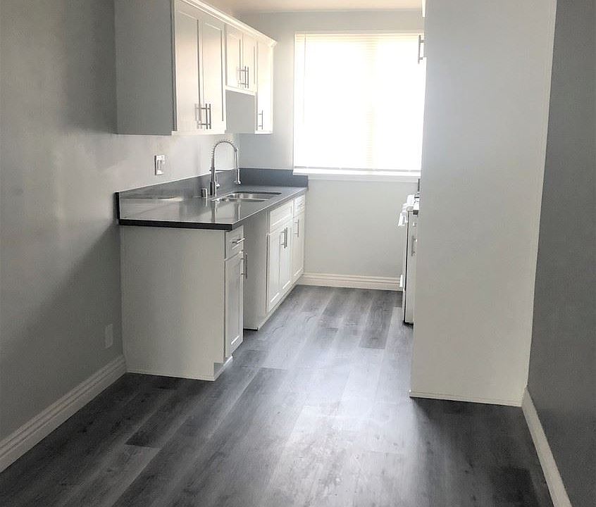 1st image of 4492 N Banner Dr APT 3