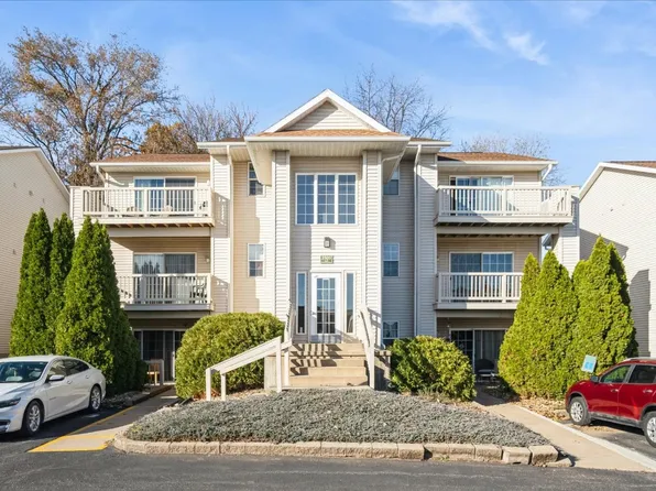 3509 E Ave Nw #D, Cedar Rapids, IA 52405