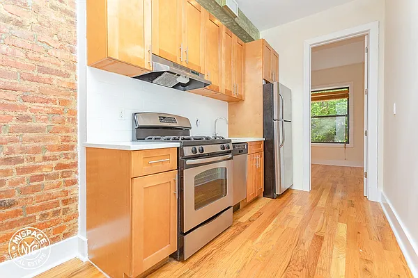 Rented by MySpaceNYC | media 29