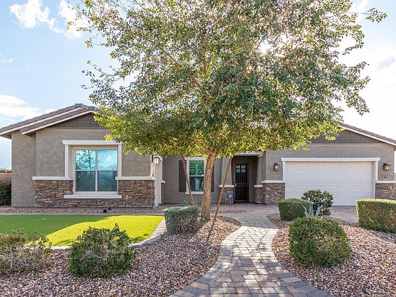 2nd image of 4404 N 183rd Dr