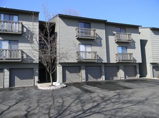 205 Spruce Hills Dr #205, Glen Gardner, NJ 08826