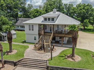 361 County Road 243, Bay City, TX 77414