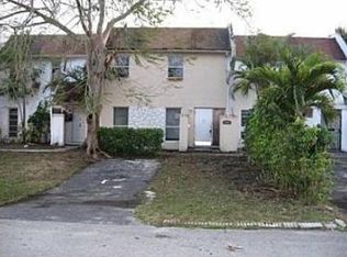 1319 Seaview Dr, North Lauderdale, FL 33068