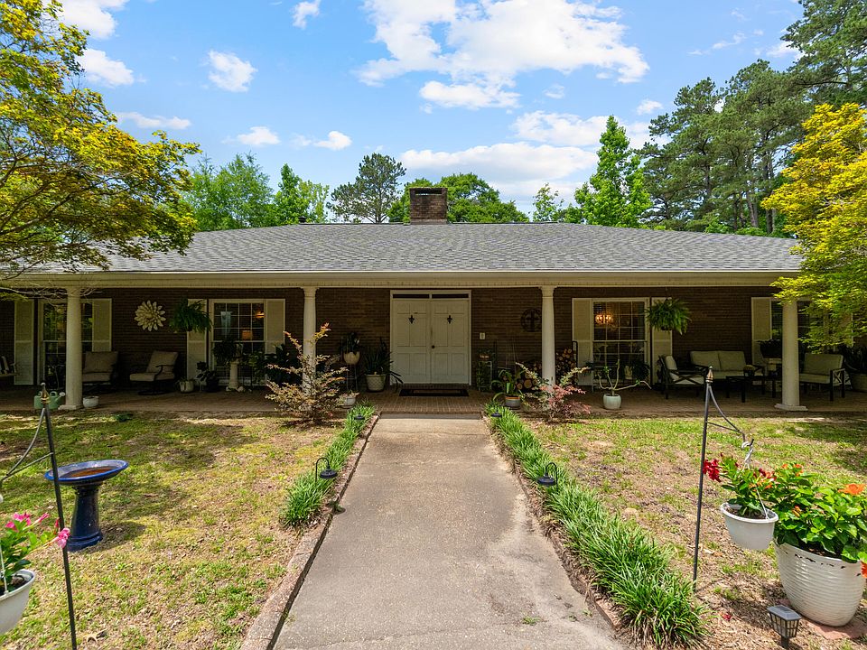 1st image of 2086 Briarwood Dr