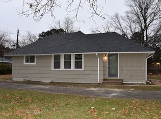 1101 Mathews Ave, Mays Landing, NJ 08330