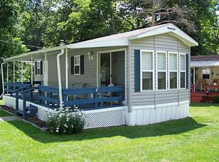 6250 N Vine Valley Rd, Rushville, NY 14544