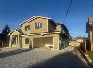 1088 50b St, Delta, BC V4M 2W1
