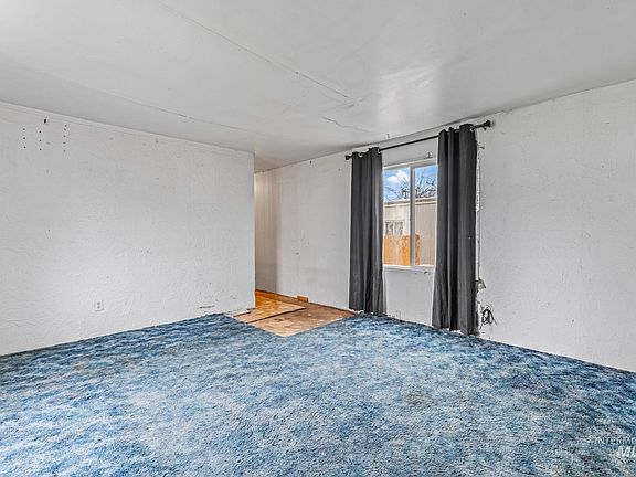 5th image of 3948 N Adams St Space 11