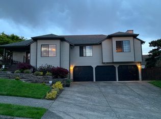 842 NW Fremont St, Camas, WA 98607