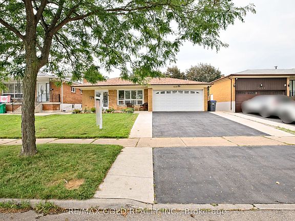 4th image of 7428 Pickfair Dr
