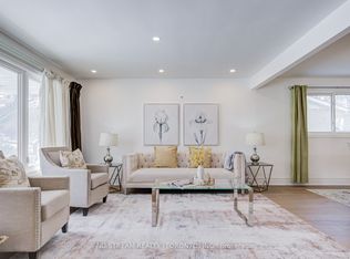 8 Hemingway Cres, Markham, ON L3R 2A4