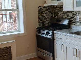91-34 195th St #1F, Hollis, NY 11423
