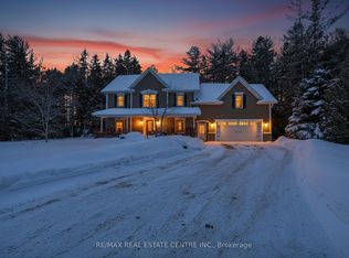 19 Golden Rd, Mono, ON L9W6X8