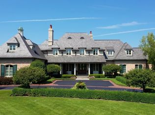 1270 W Whitmore Ct, Lake Forest, IL 60045