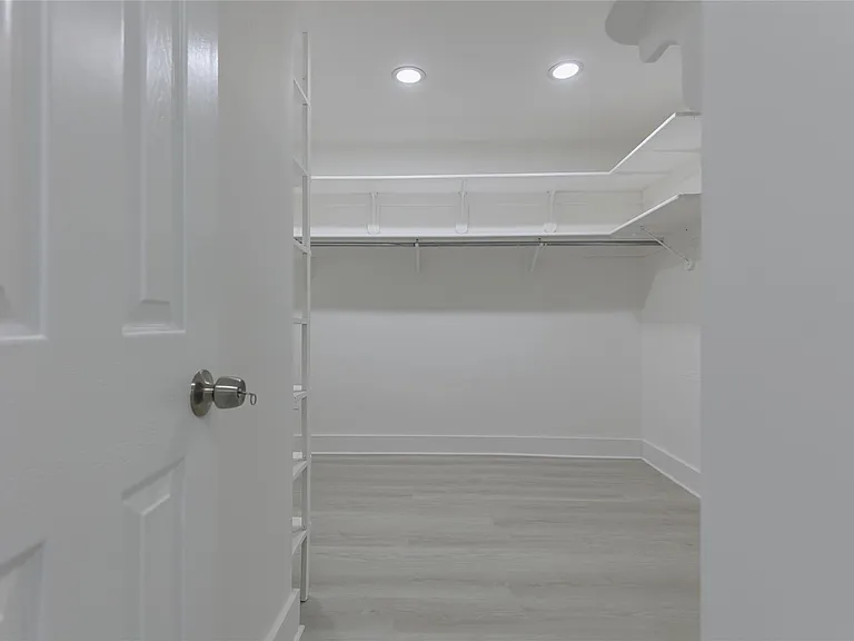 13401 SW 83rd Ave — Photo 4