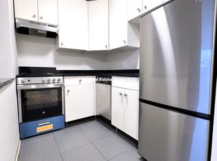 18 Glencoe St, Brighton, MA 02135