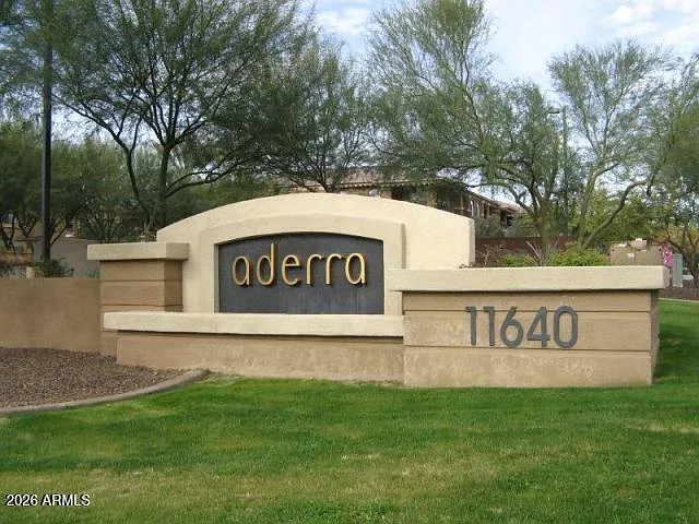 2 bed, 1234 sqft, $2,300 — Photo 2