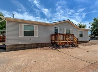 340 Willow Dr, Lochbuie, CO 80603