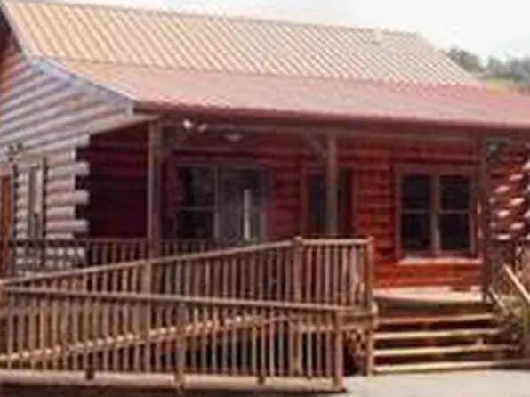 37 Pottery Dr, Fancy Gap, VA 24328