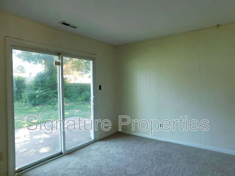 3825 Annie Ln — Photo 5