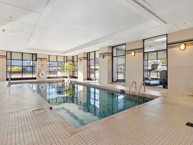 235 E River Dr #1007 — Photo 20