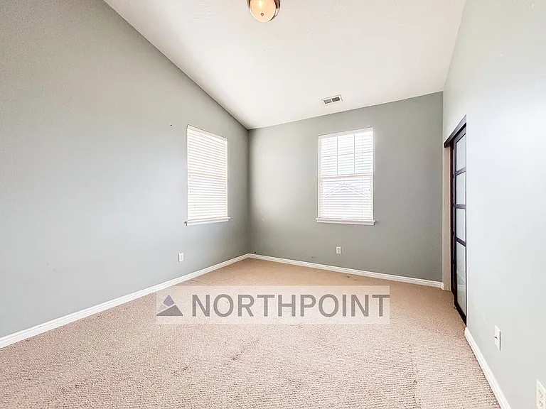 11006 S Maple Farms Ln — Photo 12