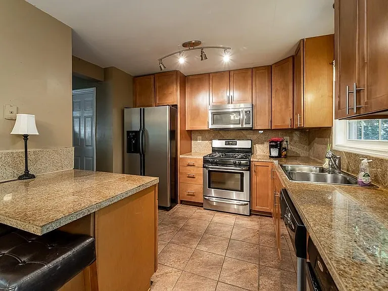 3556 Kennesaw Station Dr NW — Photo 5