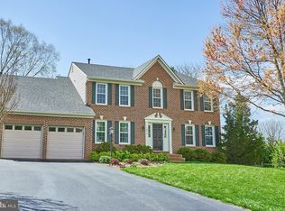 10916 Thistlewood Ct, Manassas, VA 20110