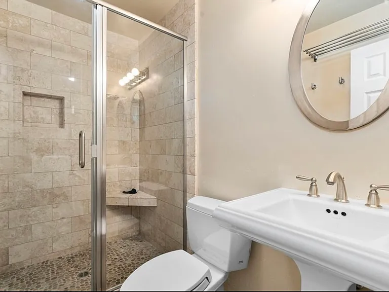 3336 Harbor Cir #D — Photo 19