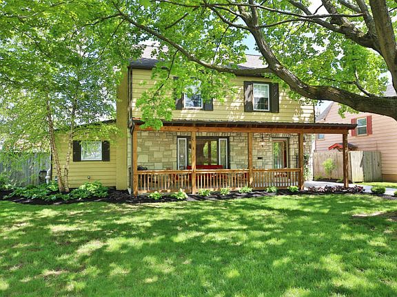 3rd image of 724 Binns Blvd