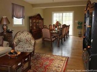 56 King St, Groveland, MA 01834