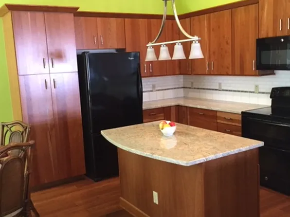 2136 Tama Cir APT 202, Naples, FL 34112