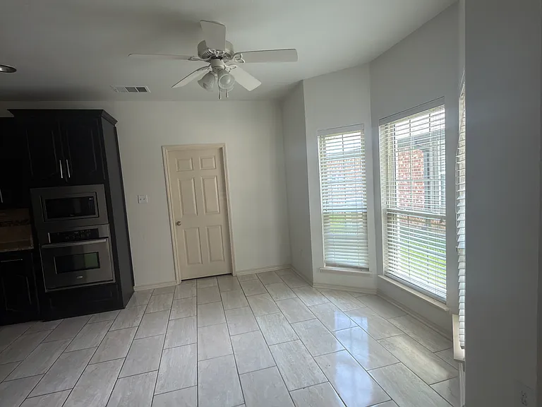 1332 Marwood Dr — Photo 16