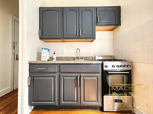 Rented by Made In NY Realty | media 8