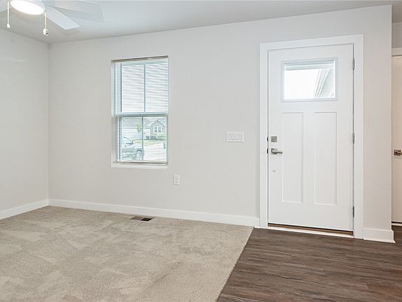 4th image of 6639 Crystal Harbour Dr