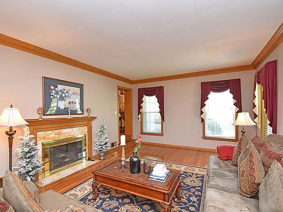 4th image of 6508 Loiswood Dr
