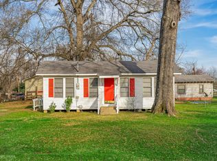 522 SE Front St, Vivian, LA 71082